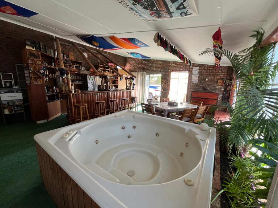 4 Bedroom Property for Sale in Ses Brugge Northern Cape